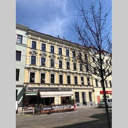 Gemuetliche Wohnung Wien Stadthalle Екстер'єр фото