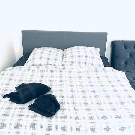 Gemuetliche Wohnung Wien Stadthalle Екстер'єр фото